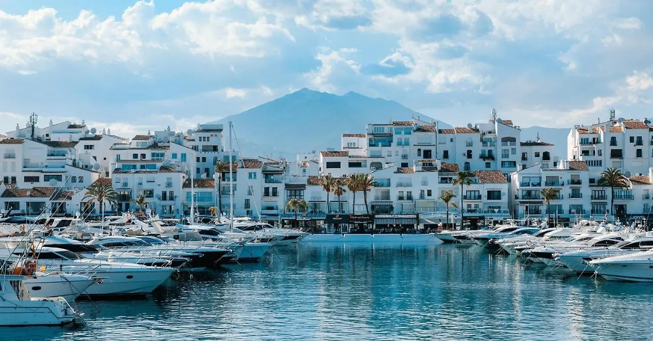 アパート Beach & Puerto Banus Marbella Penthouse スペイン
