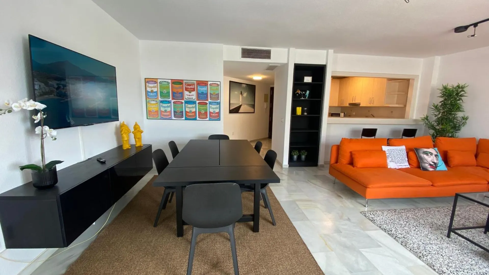 Beach & Puerto Banus Marbella Penthouse アパート